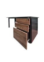Puesto de trabajo en metal madera